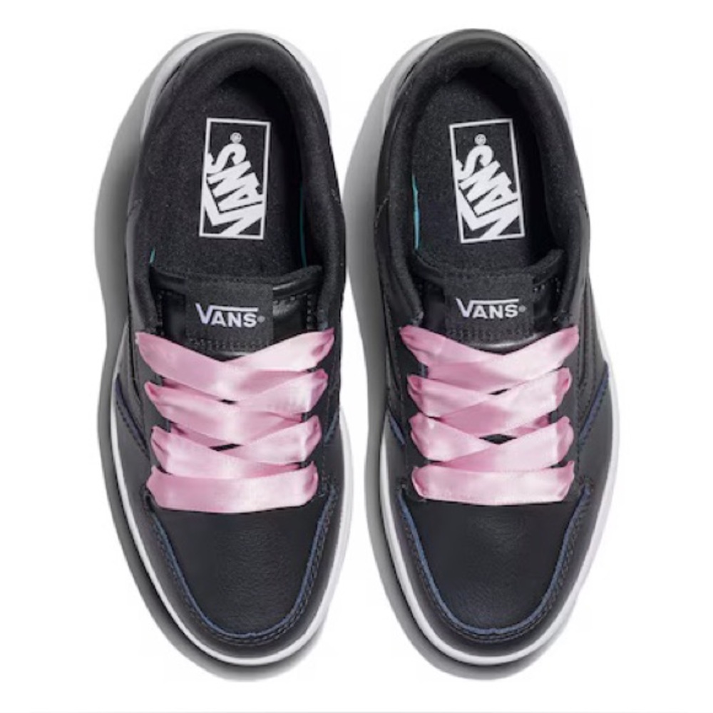 Vans Ryland Low-Top Leather Sneakers in Black & Pink NIB - Picture 4 of 7